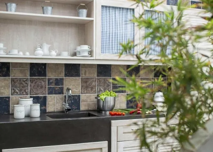 Elegant Ble Air Conditioning Hot Tub Astypálaia