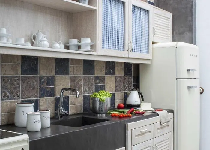 Elegant Ble Air Conditioning Hot Tub فيلة