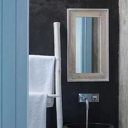 Villa Elegant Ble Air Conditioning Hot Tub